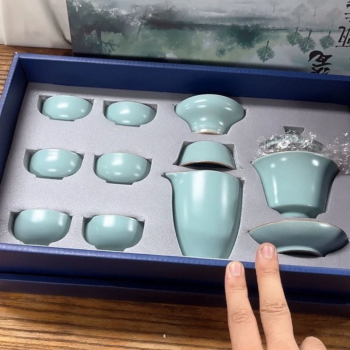 孤品茶具套装等。