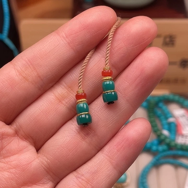 绿松石18K金镶嵌珠宝奇石