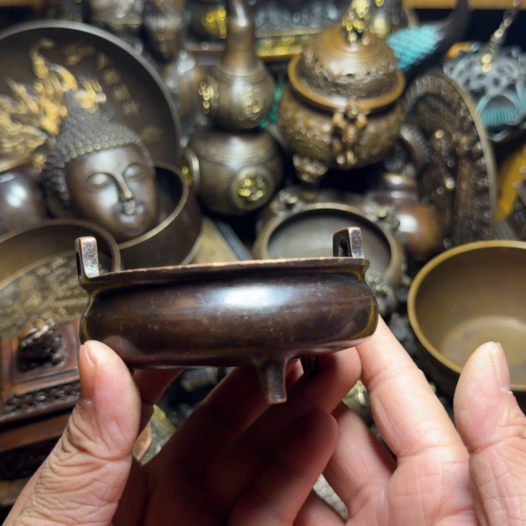 铜器摆件收收藏藏