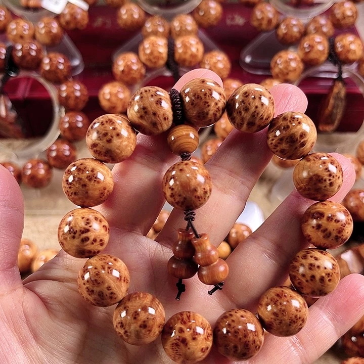 宋***铨柏木（崖柏）手串/手链