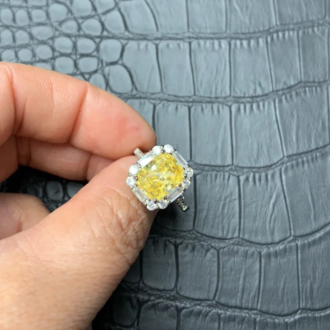 铜合金锆石戒指 冰花切金色气质黄色戒指镶嵌饰品时尚轻奢活口226