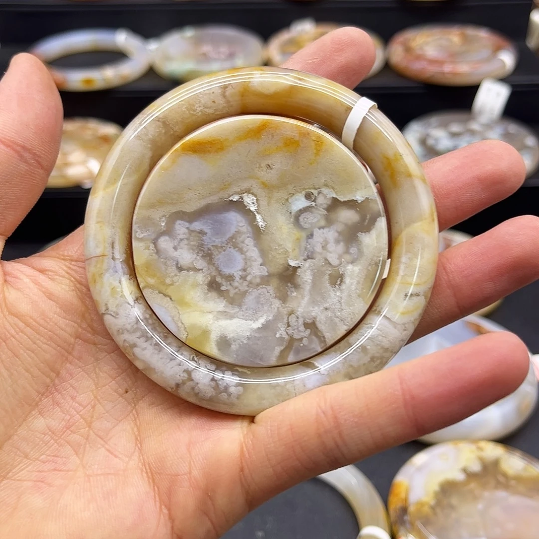 爱***！玛瑙/玉髓未镶嵌颈饰
