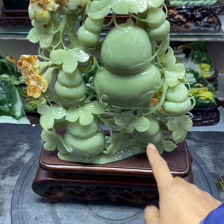 玉玉****Y玉石雕刻家居摆件