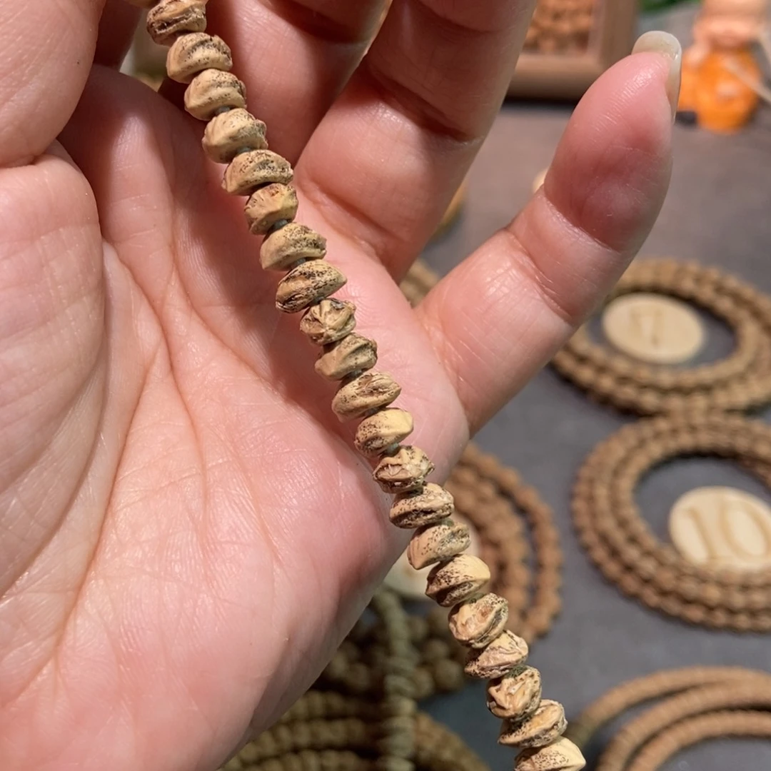 柏香籽/百香籽吊坠?****蔓