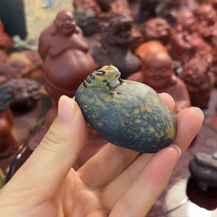 紫砂茶宠紫砂茶宠摆件青蛙喷水
