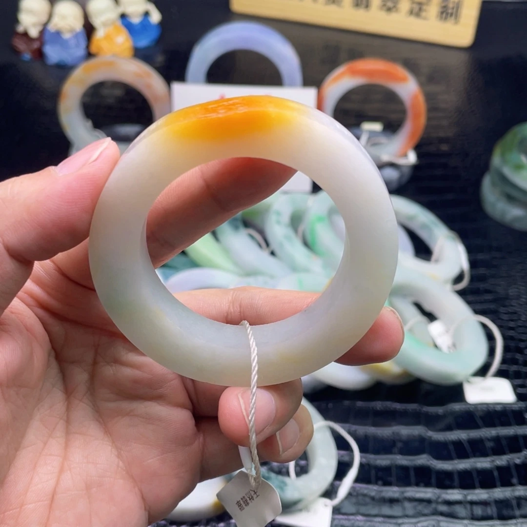 未镶嵌翡翠定制翡翠