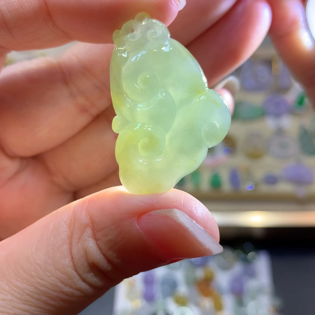 翡翠未镶嵌颈饰翡翠吊坠的未镶嵌