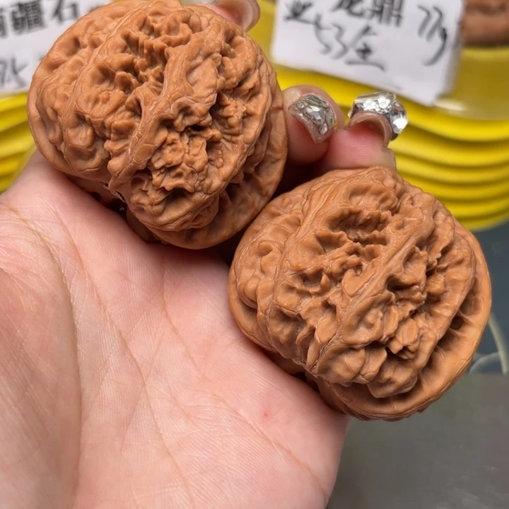 文玩核桃吊坠48-31417-02