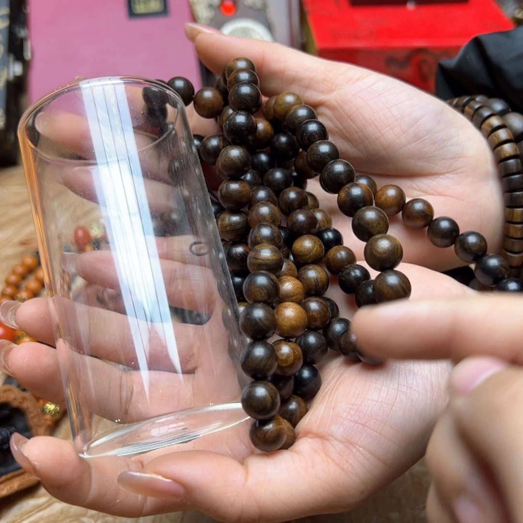 大叶紫檀（黑酸枝木类）