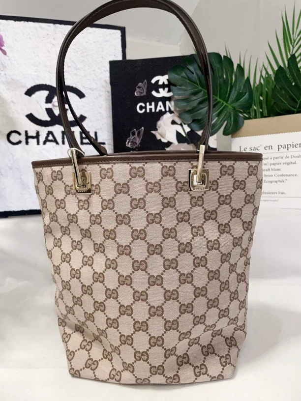 95新 GUCCI/古驰 兔兔奢/古驰水桶单肩/241214007