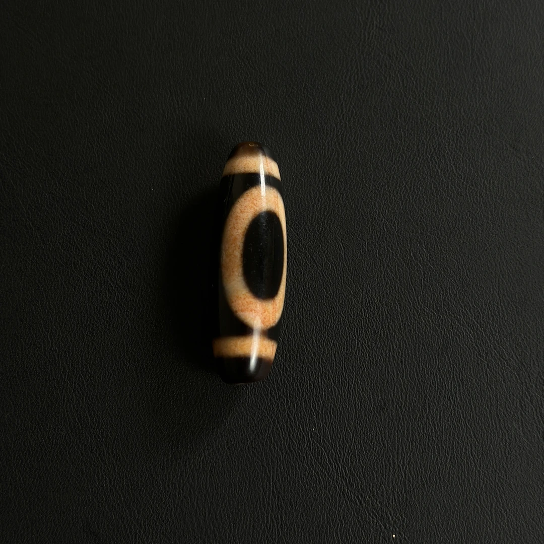 磨唐卡一眼万字珠吊坠挂饰基地质检发货一物一证