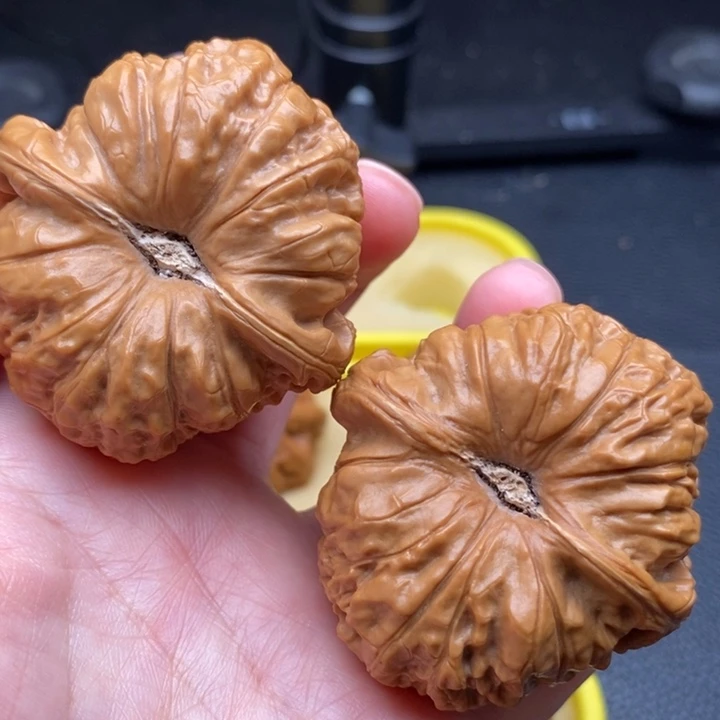 文玩核桃吊坠南瓜墩48.5