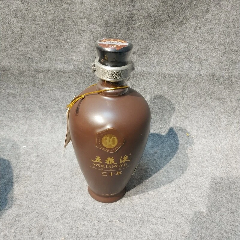 2006年五粮液三十年55度500ml1-M25IY008036-03