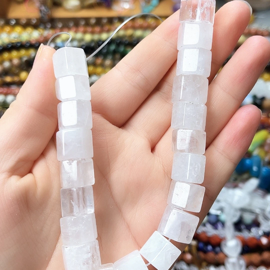 玛瑙/玉髓未镶嵌珠宝半成品白水晶六面柱20颗