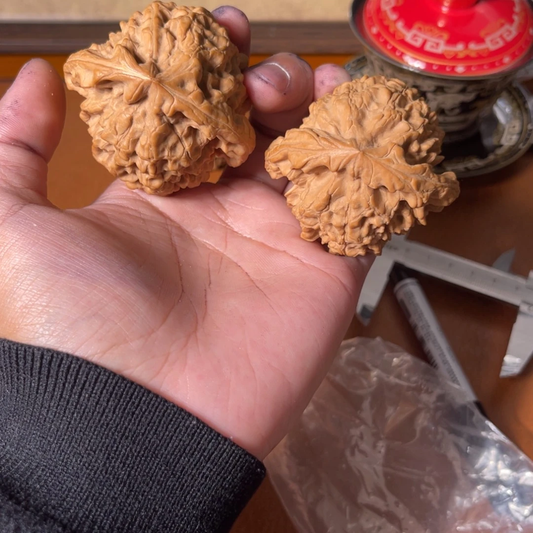 布***u吊坠文玩核桃龙鼎