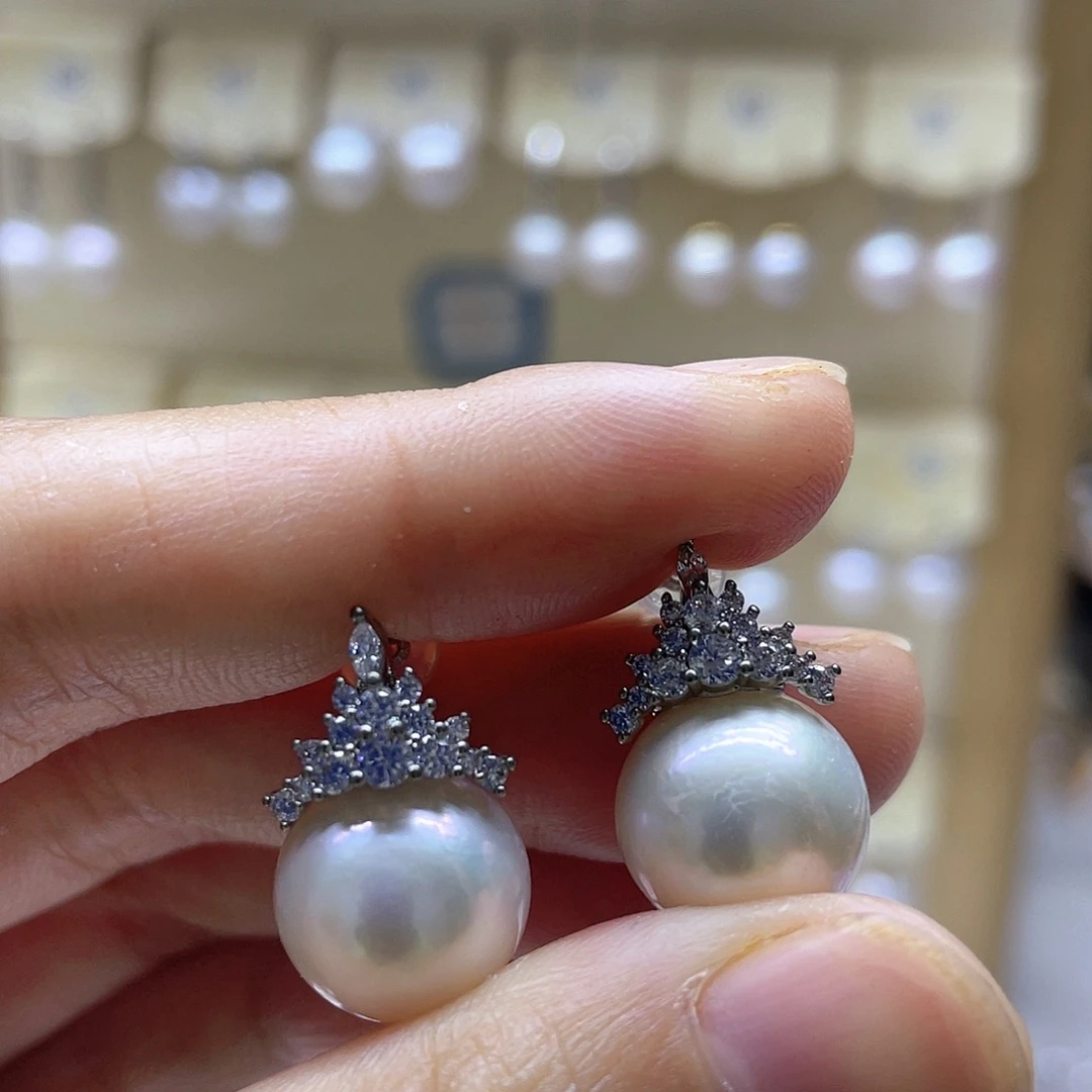 银S925镶嵌淡水珍珠耳饰