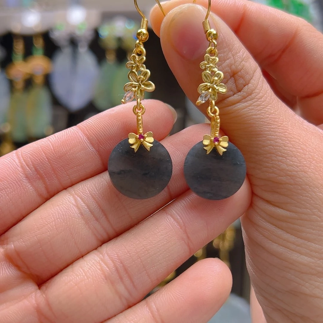 未镶嵌翡翠耳饰翡翠