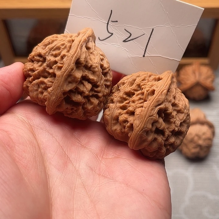 吊坠文玩核桃南疆