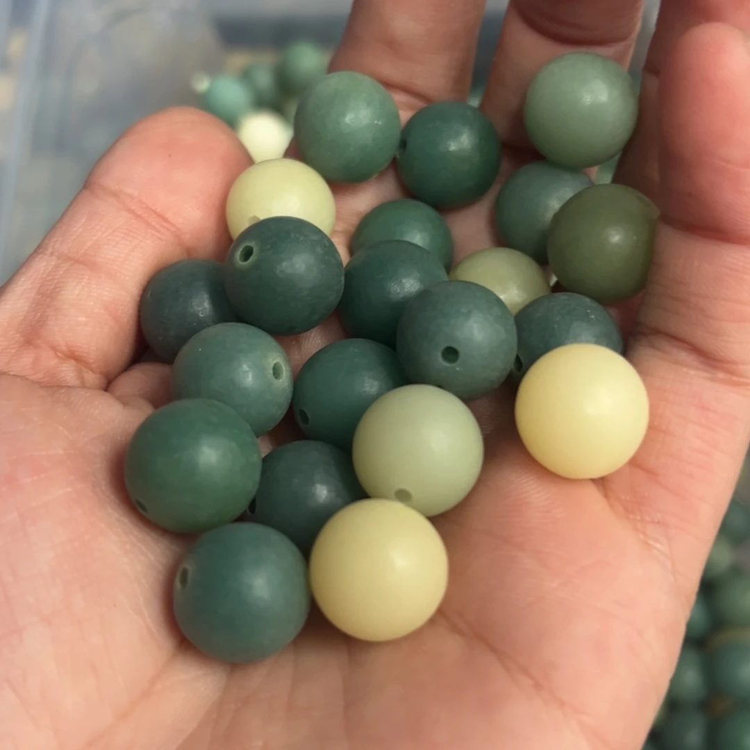 【闪购商品】白玉菩提吊坠z/12 150瑕疵绿原果