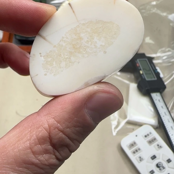 白玉菩提吊坠白色8980