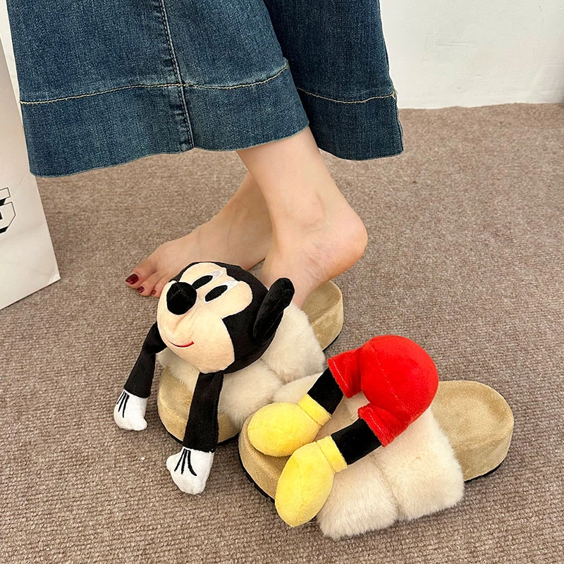 时尚百搭可爱卡通米奇一字带毛绒拖女2025秋冬新款外穿懒人拖棉鞋