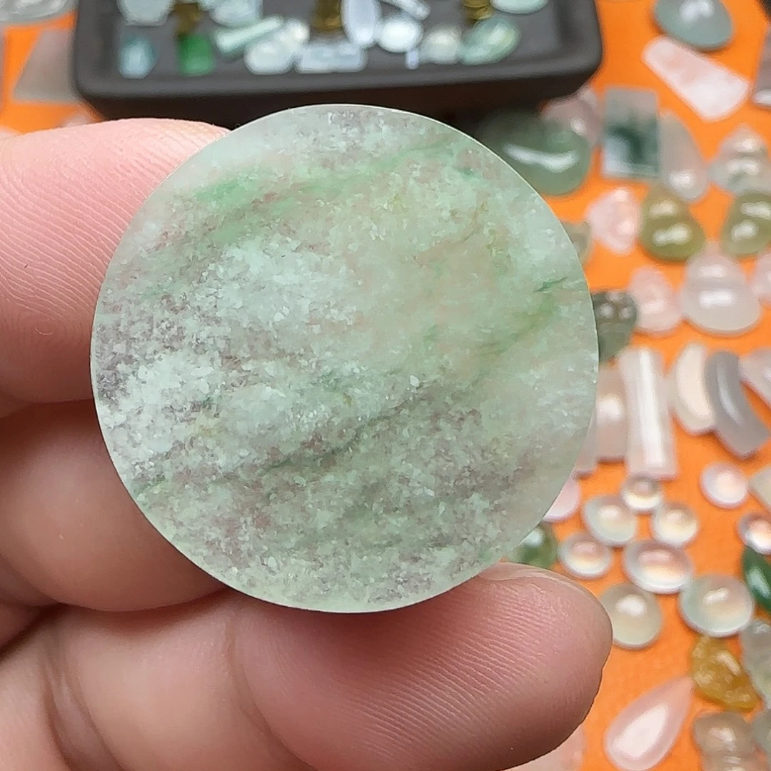 定制翡翠未镶嵌翡翠