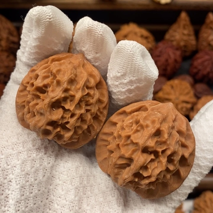 不***悔文玩核桃吊坠047龙鳞37