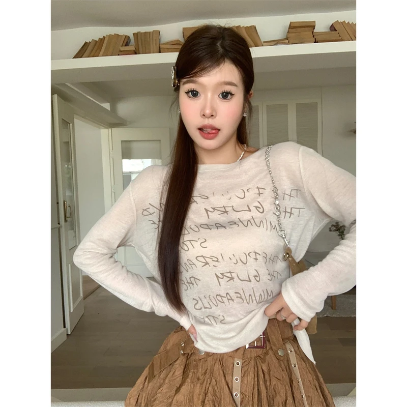 运补6-8】微透高级感字母印花长袖T恤圆领薄款宽松夏季防晒罩衫