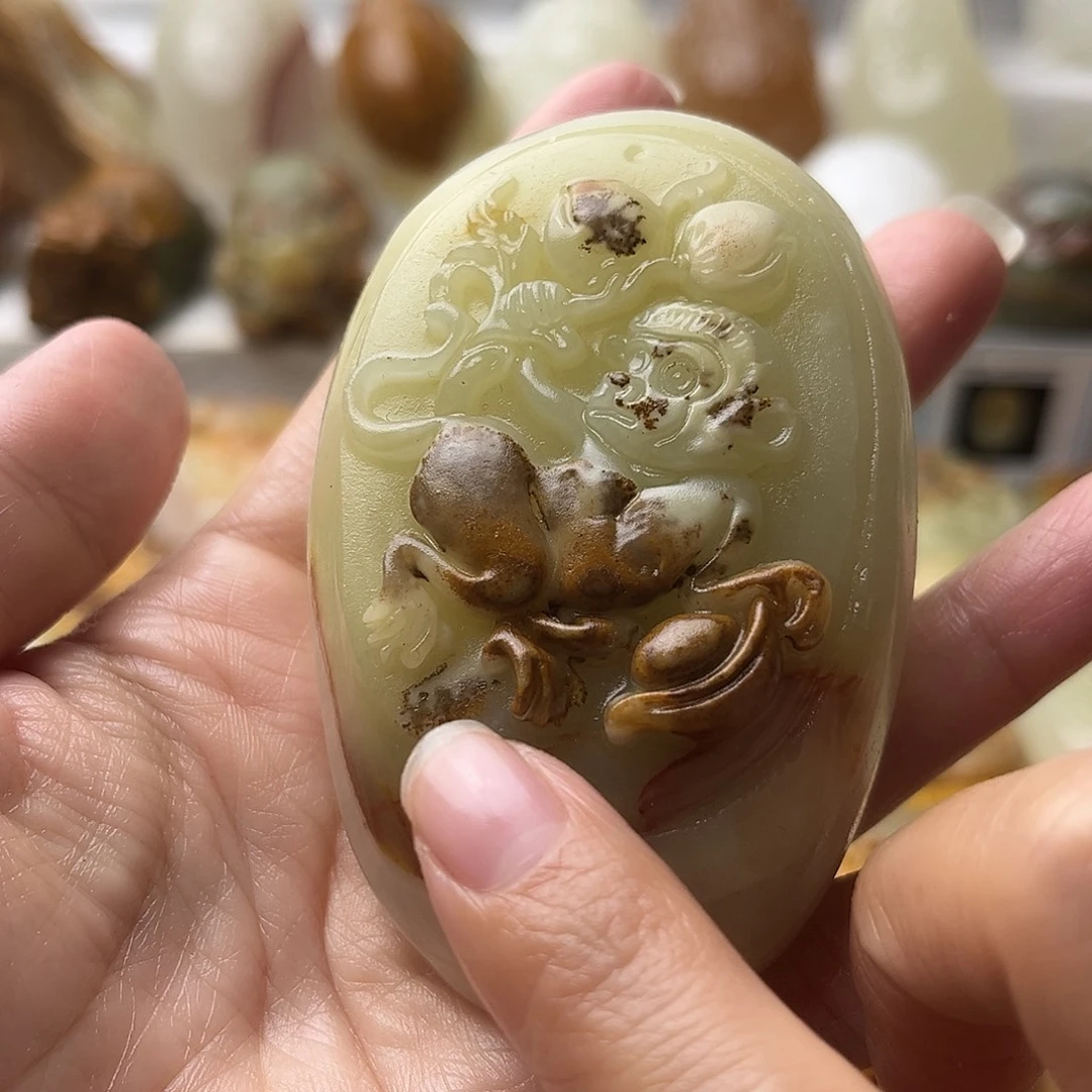 石材方解石手把摆件不退换猴微瑕