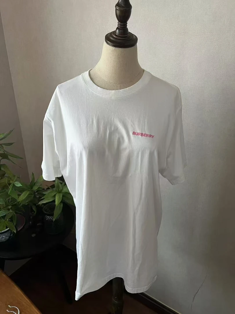 全新未使用 BURBERRY/博柏利 有奢友得严选丨博柏利短袖001073