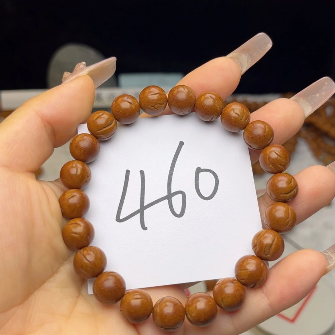 吊坠桃核光珠肚卡10左右
