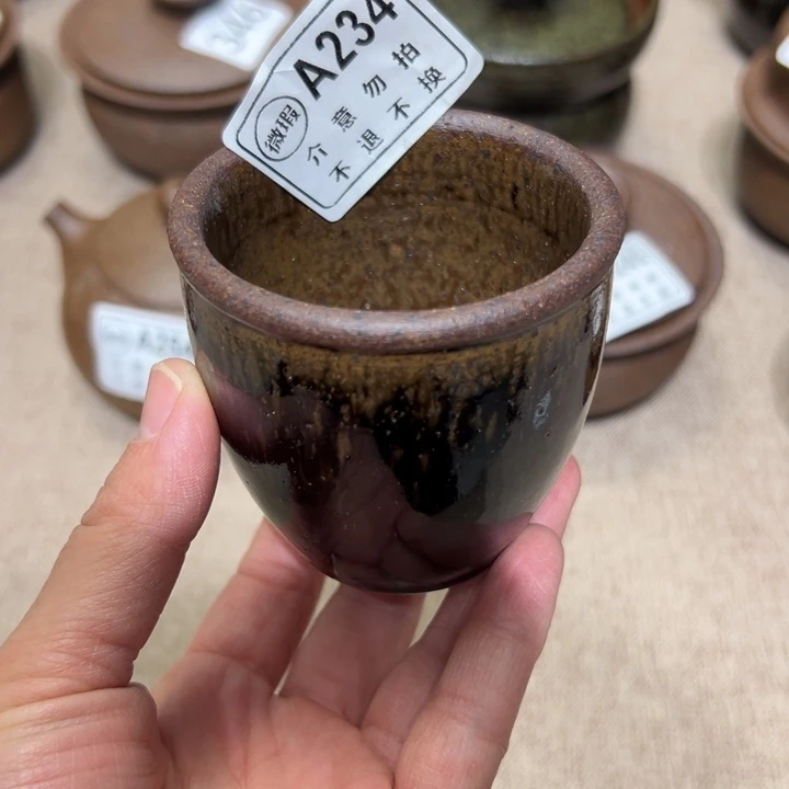 福利水缸介意勿拍