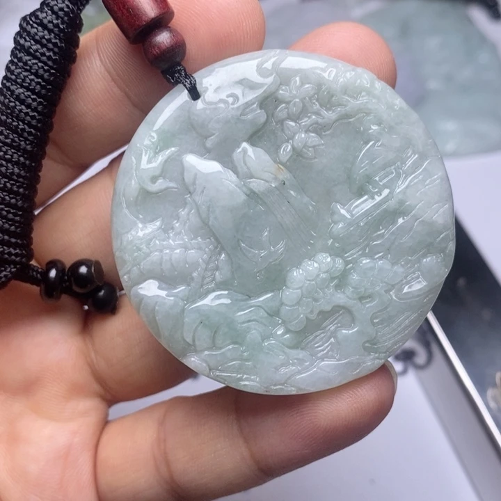 颈饰未镶嵌翡翠翡翠