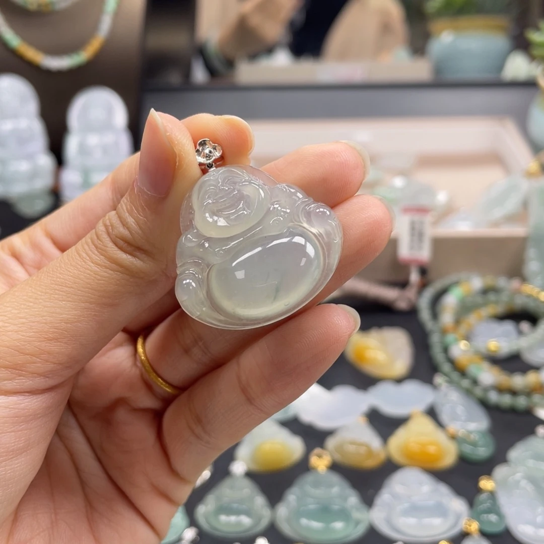 *****翡翠未镶嵌颈饰佛公