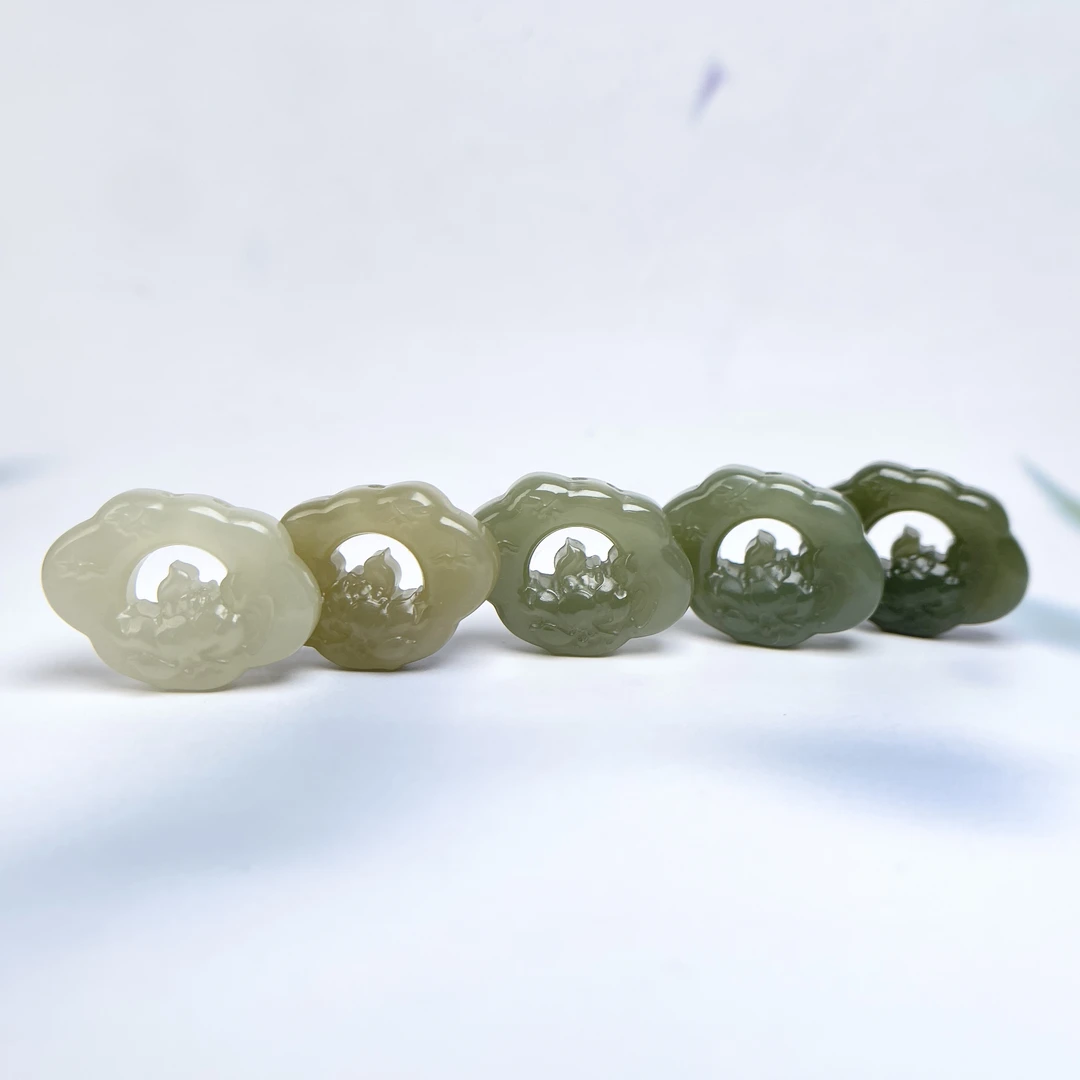菲菲珠宝好/和田玉吊坠22*30mm^多样性发一