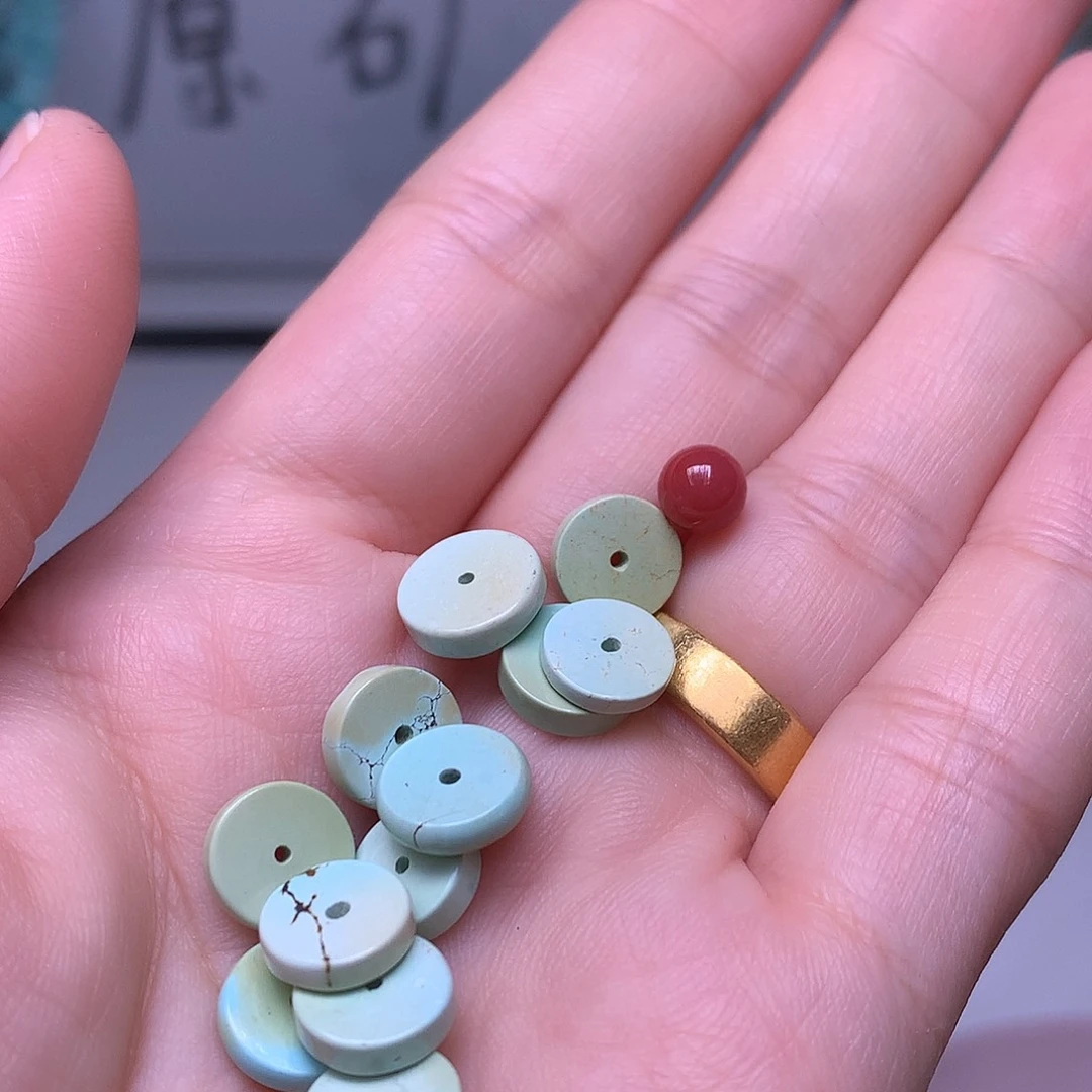 南红玛瑙未镶嵌珠宝奇石