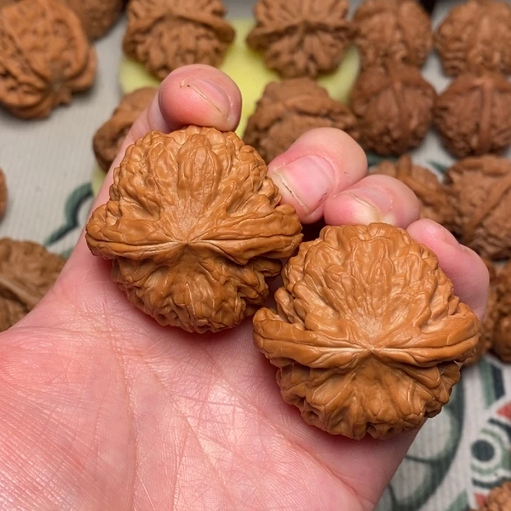 远***山吊坠文玩核桃哥老闷42