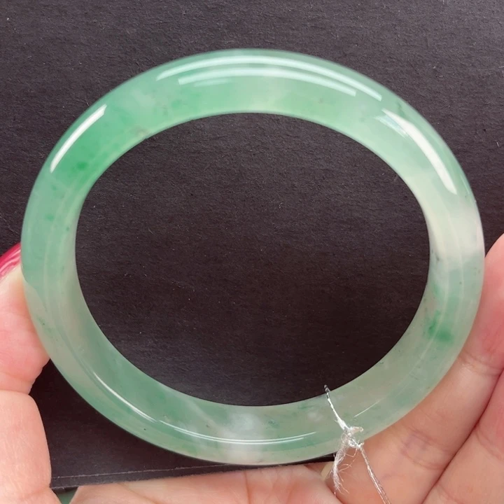 未镶嵌手镯石英质玉10-57