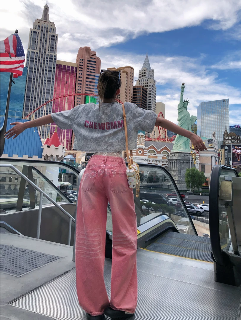 婉君【本期王炸】梦幻粉INS风显瘦阔腿裤修身牛仔裤 LWJ25B2K1320