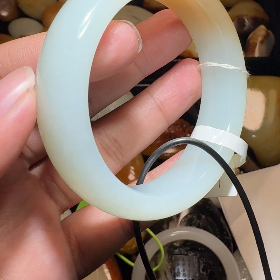 和田玉颈饰未镶嵌踏**梅56.9