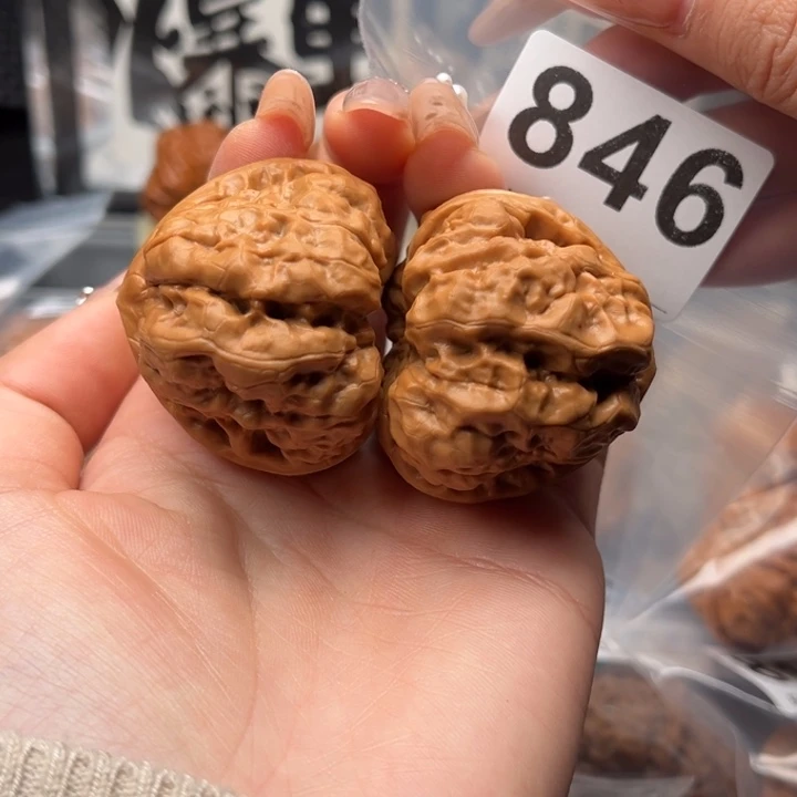 吊坠文玩核桃三角43