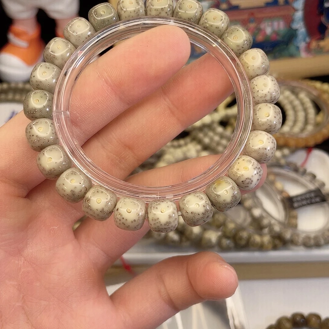 吊坠星月菩提8975