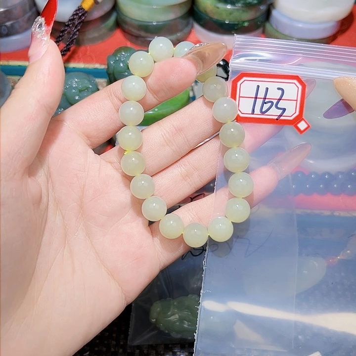 和田玉和田玉边角料边角料未镶嵌