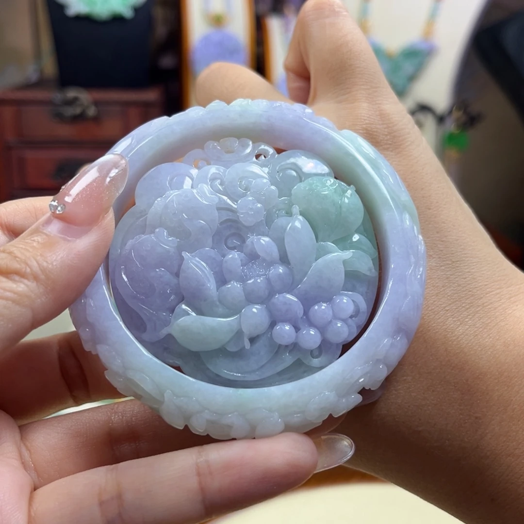 爱***家翡翠未镶嵌手镯冰