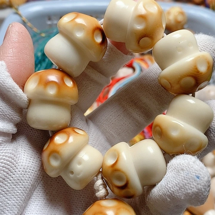 文玩核桃手串依**ღ蘑菇手捻瑕疵款