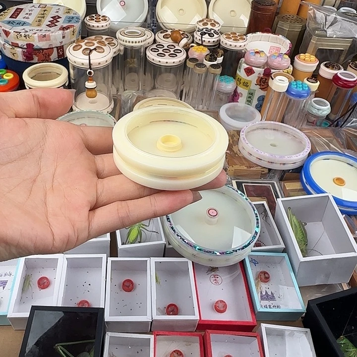 酷***酷蟋蟀张叽叽6公分小万体