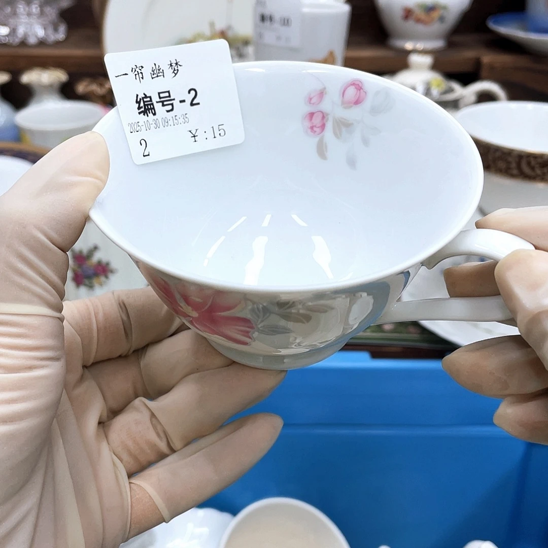 一***梦鹿屋家的美丽咖啡杯