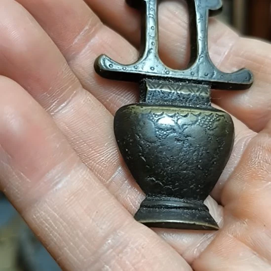 D***6镀金拉手一个，包浆自然