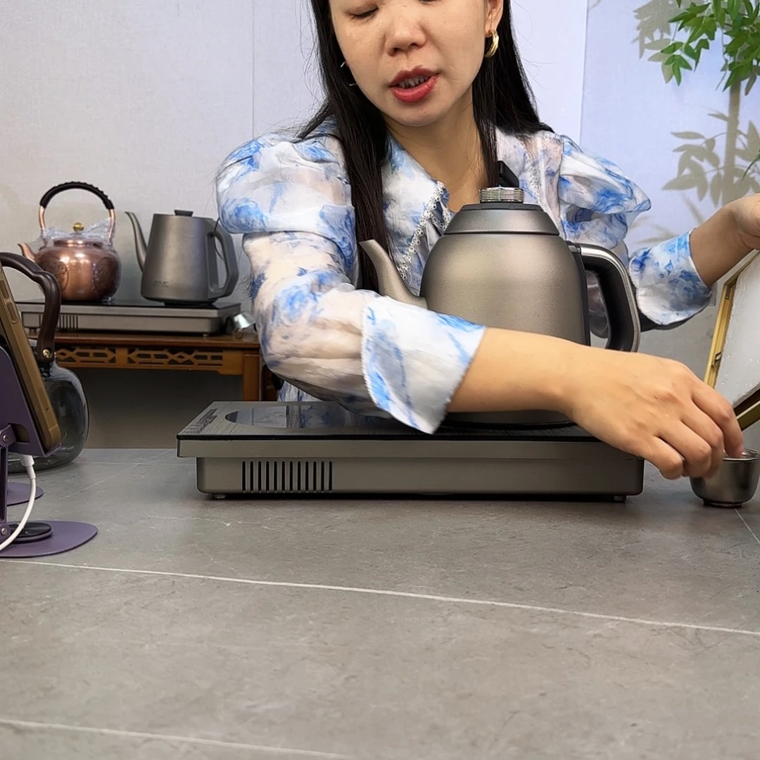 苦***头纯钛微可道纯钛烧水壶