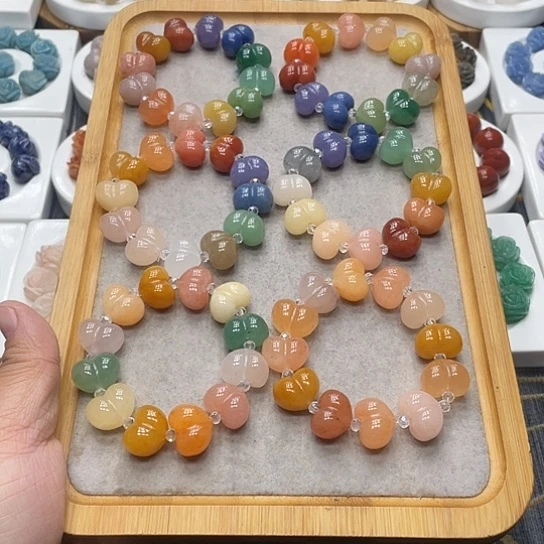 石英质玉（非洲翠）合金手串